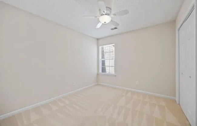Building Photo - Lexington 3bd/2ba Ranch in Persimmon Grove