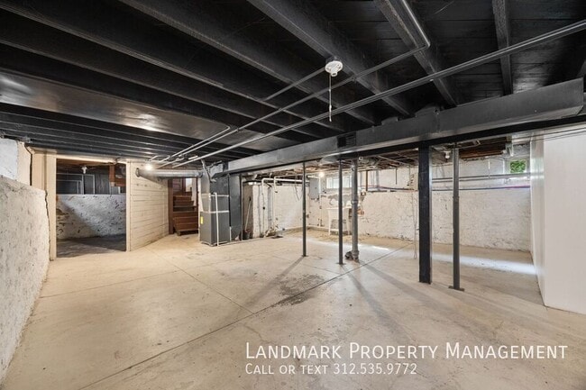 Building Photo - 812 Farragut Pl