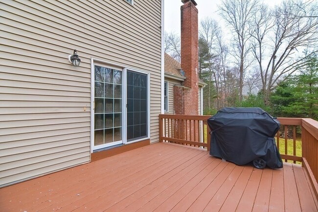 Building Photo - 173 East St