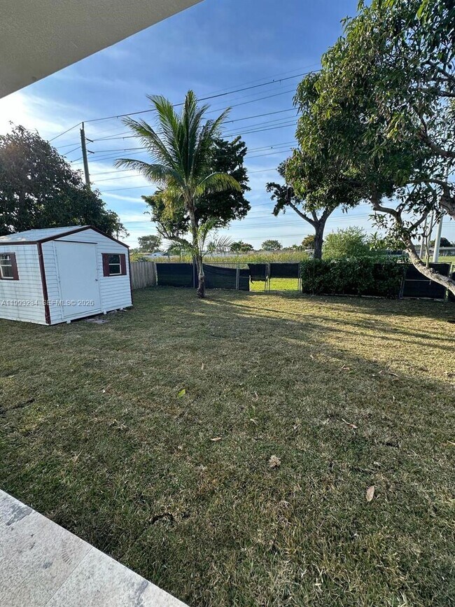 Building Photo - 2110 NW 91st Terrace