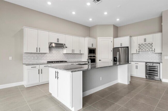 Building Photo - 1394 Sailview Pl