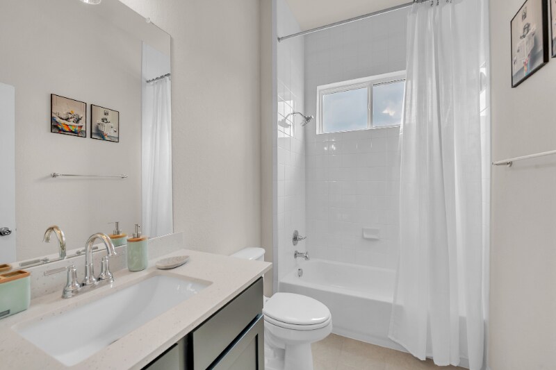 Building Photo - 1234 Torrita Dr