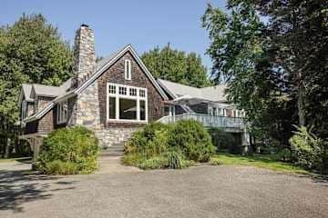 Building Photo - 72 Ledge Rd