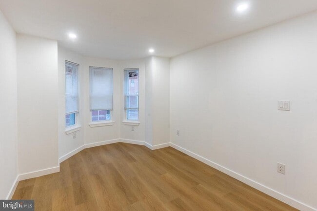 Building Photo - 3631 Warren St