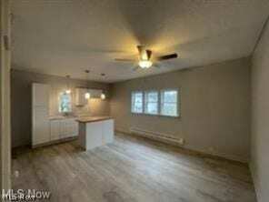 Building Photo - 52 Eagle St