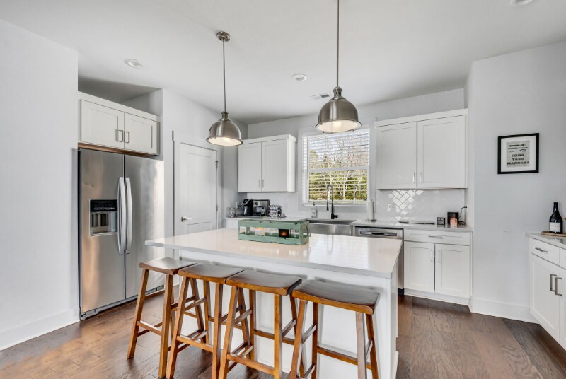 Building Photo - 740 Inspiration Blvd