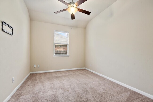 Building Photo - 3726 Goldleaf Trail Dr