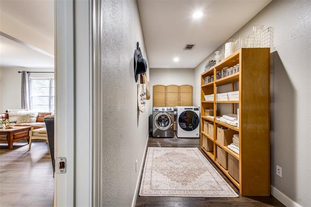 Building Photo - 1200 Tipps Rd