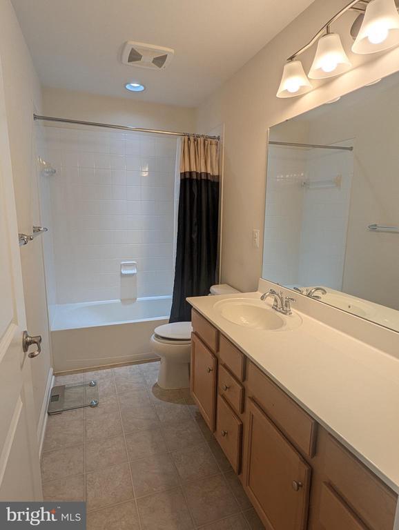 Building Photo - 1515 Idlewild Blvd