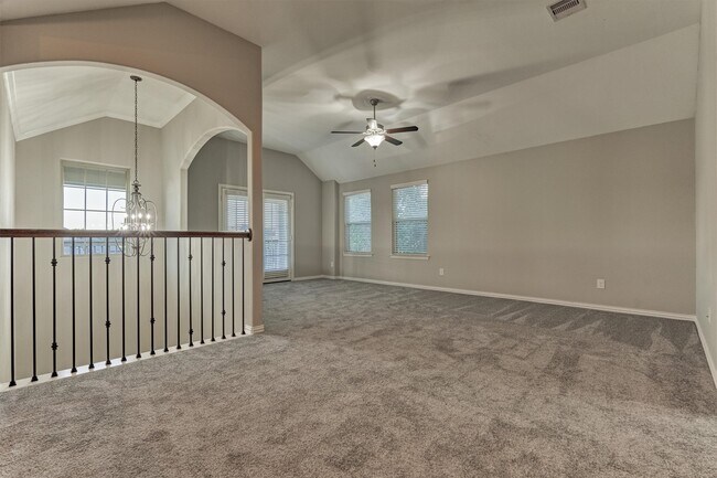 Building Photo - 2437 Branshill Dr