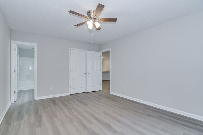 Building Photo - Updated 2 Bedroom 2 Bath Townhouse in Evans