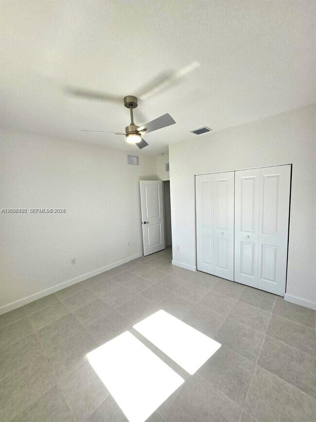 Building Photo - 14894 SW 163rd St