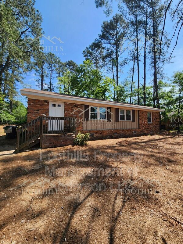 Primary Photo - 619 Fairmont Rd