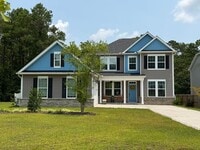Building Photo - Neuse is Not to Be Missed!