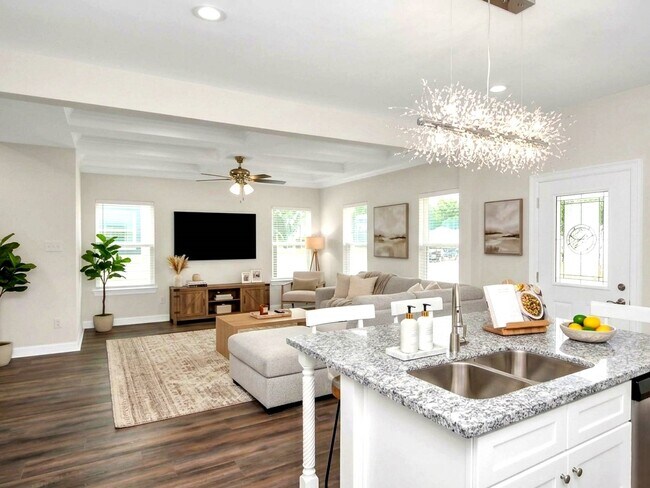 Building Photo - 410 N 4th St