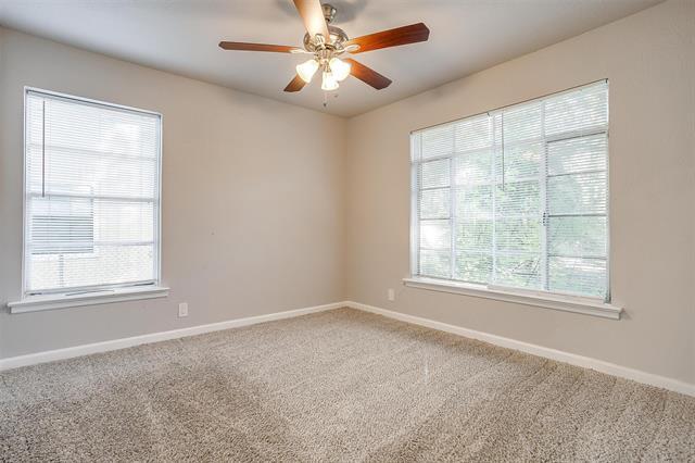 Building Photo - 10325 Fern Dr