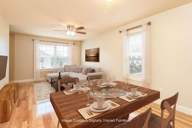 Building Photo - Envoy Townhouse with Tuscan Inspired Inter...