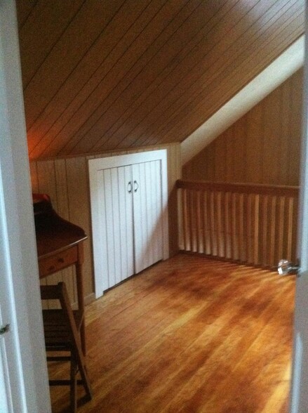 Upstairs Hallway with storage - 1136 29th St