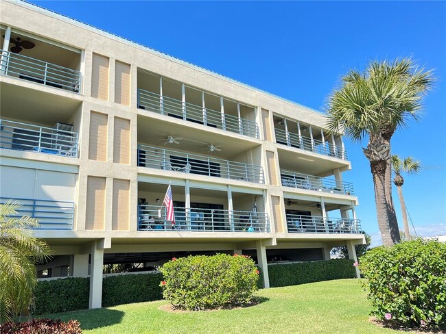 Building Photo - 363 Pinellas Bayway S