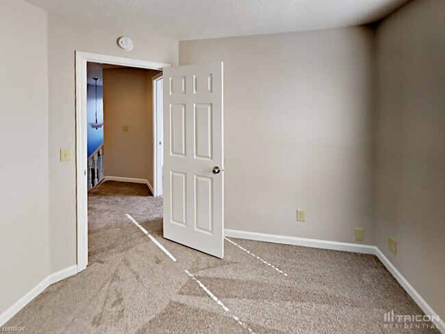 Building Photo - 6018 Tybalt Dr