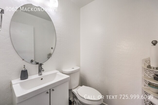 Building Photo - 9062 Mackanos Ave