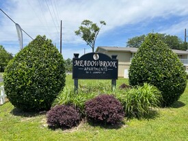 Primary Photo - Meadowbrook Apartments