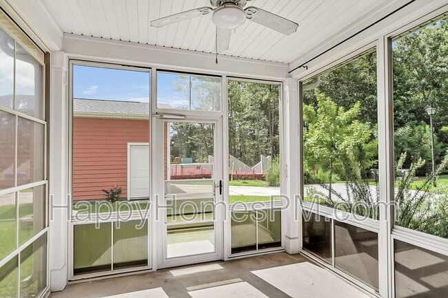 Building Photo - 1718 Emmets Rd