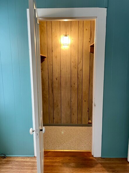 Building Photo - 128 Washington St