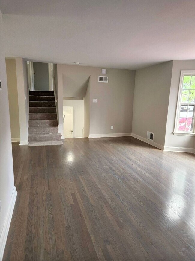 Building Photo - "Coming Soon" - 5 Bed + 3 FB - near EMBASS...