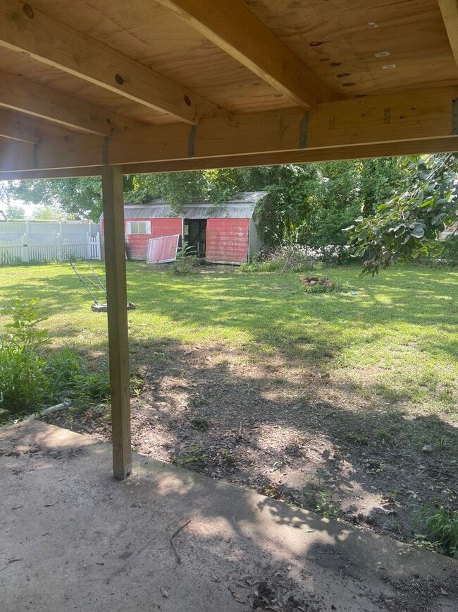 Building Photo - 108 Belle Haven Dr