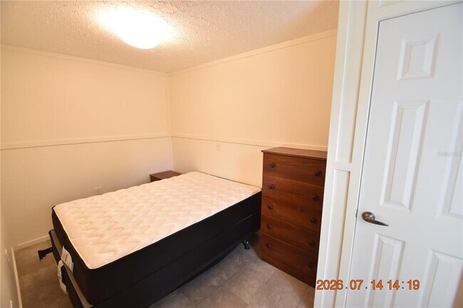 Building Photo - 6560 W Avocado St