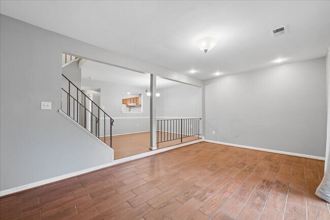 Building Photo - 14 Moon Maiden Ct