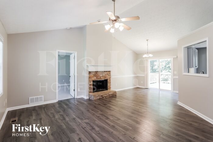 Building Photo - 273 Fairview Oak Pl