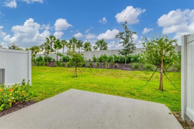 Building Photo - 3055 Novara Ln