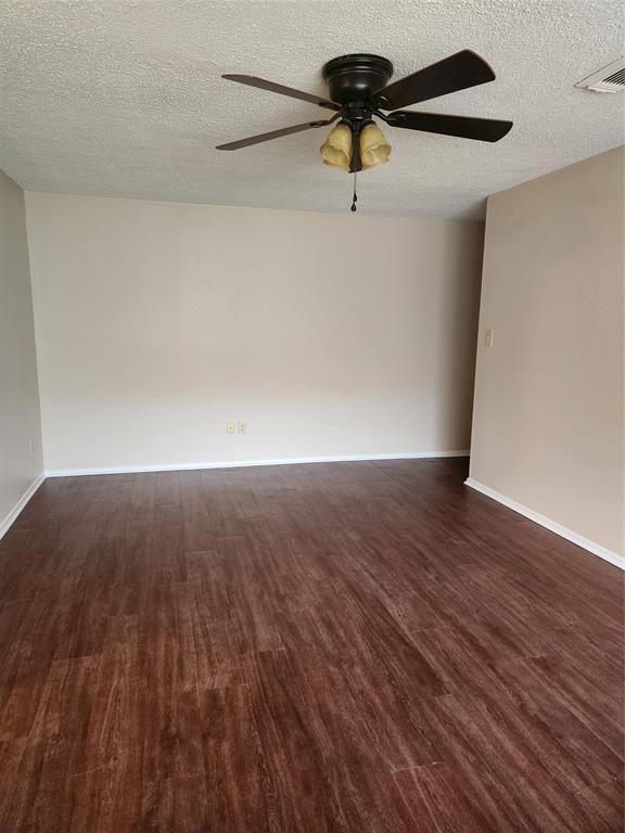 Building Photo - 1511 Silverpines Rd