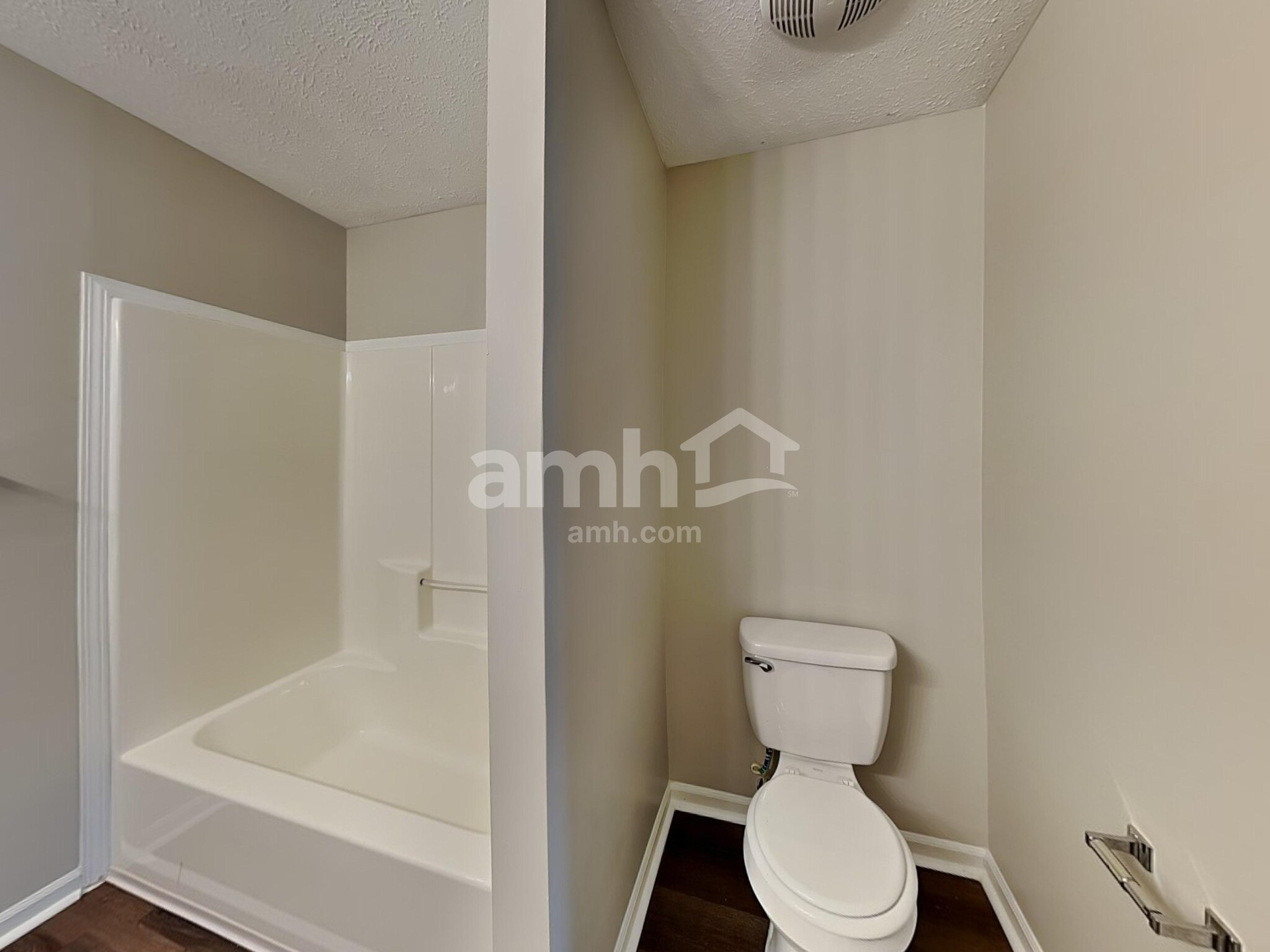 Building Photo - 10765 Standish Pl