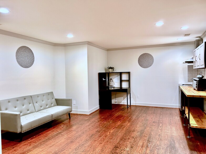 Living Area - 10217 Cedar Pond Dr