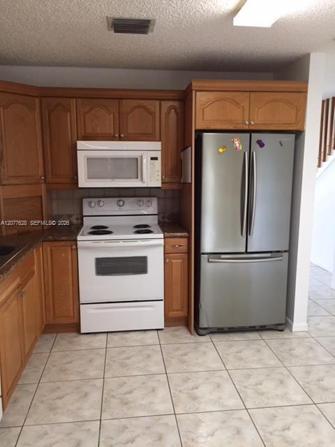 Building Photo - 7055 NW 173rd Dr
