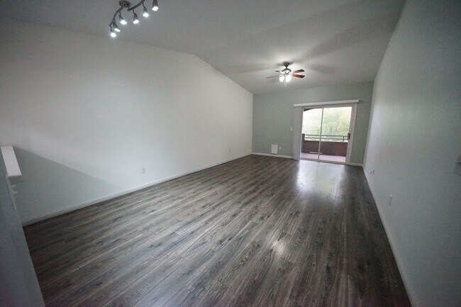 Building Photo - 833 Aspen Peak Loop