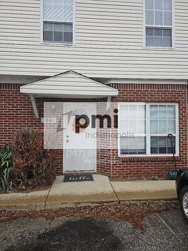Primary Photo - 1861 Winfield Park Dr