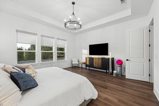 Building Photo - 437 Trabuco Bnd