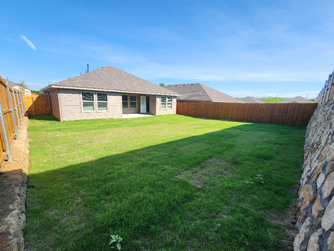 Building Photo - 5805 Harvey Gap Ln