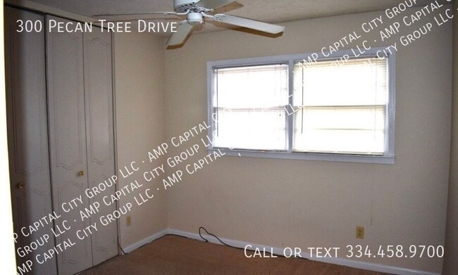 Building Photo - 300 Pecan Tree Dr