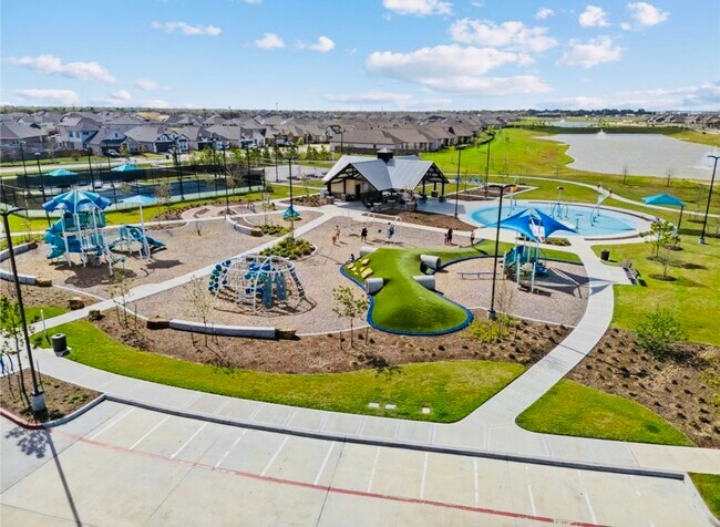 Building Photo - 8123 Leisure Pt Dr