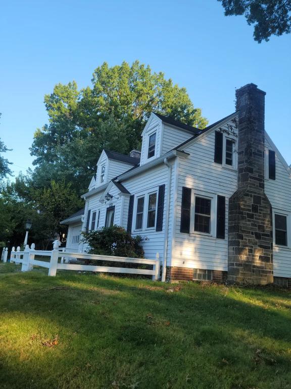 Building Photo - 5331 South Blvd