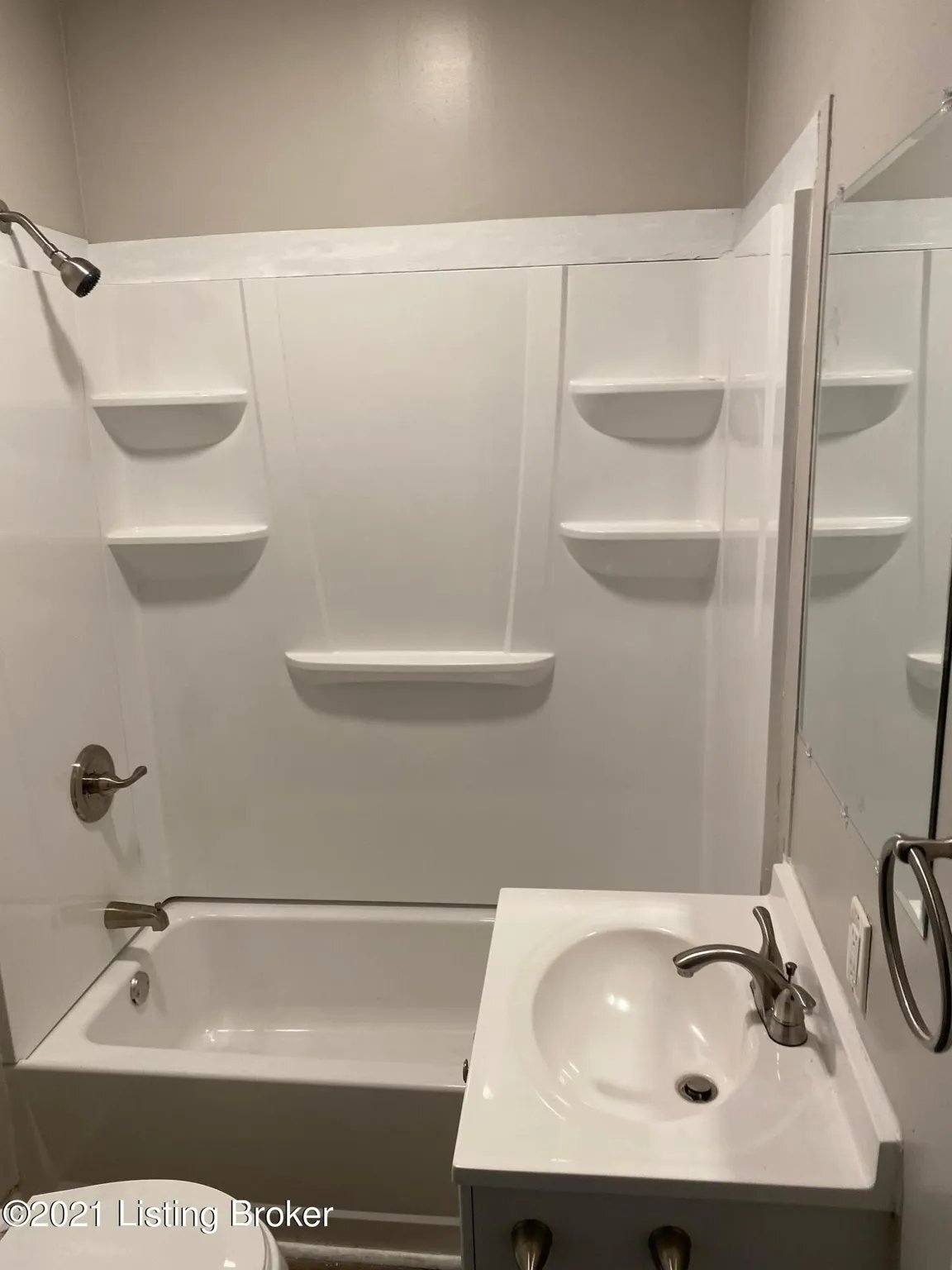 Building Photo - 856 S 24th St