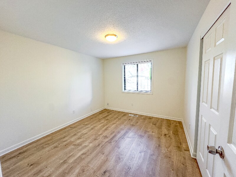 Building Photo - 12502 NE 19th St