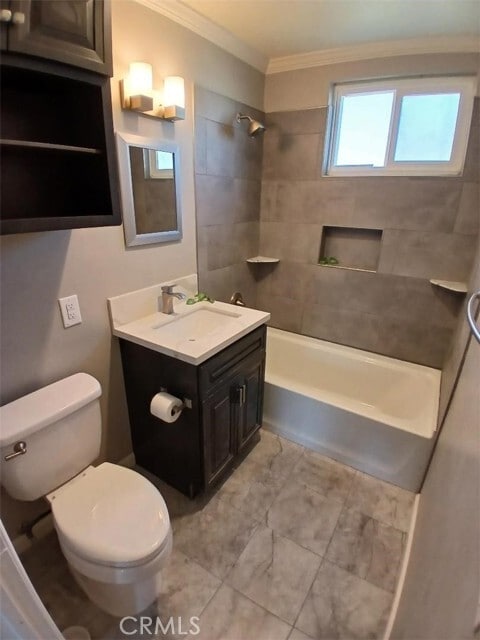 Building Photo - 580 W Shamrock St