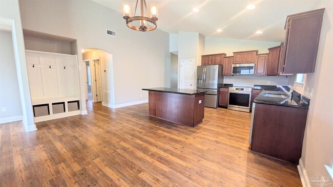 Building Photo - 4919 Makenna Cir
