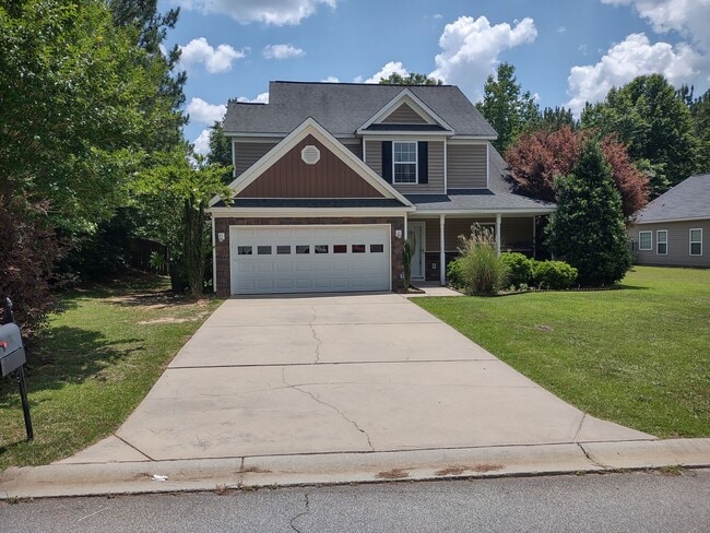 Building Photo - Blythewood Beauty - Three Bedroom, Two and...